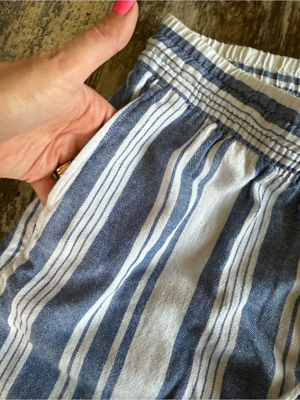 2 for $20 sale: Old navy wide leg blue white striped linen blend beach pants - S - Picture 4 of 6